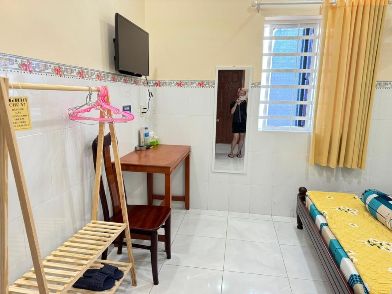 Nha Nghi Thanh Xuan- Co Cho Thue Xe May Va Xuat Hoa Don Ap Dong An Exterior foto