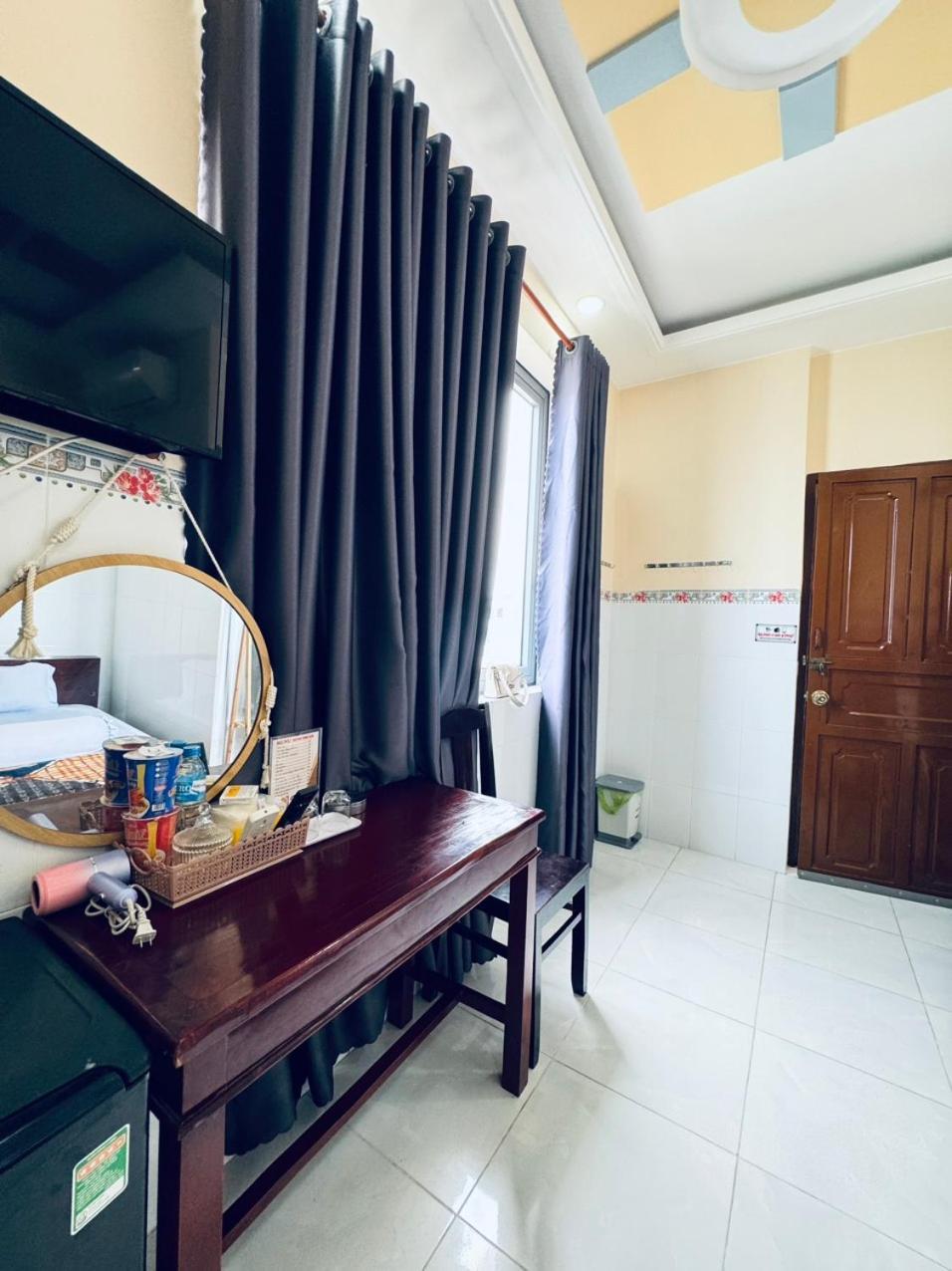 Nha Nghi Thanh Xuan- Co Cho Thue Xe May Va Xuat Hoa Don Ap Dong An Exterior foto
