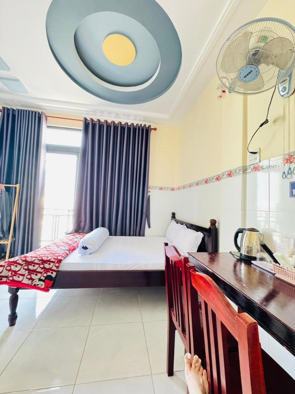 Nha Nghi Thanh Xuan- Co Cho Thue Xe May Va Xuat Hoa Don Ap Dong An Exterior foto